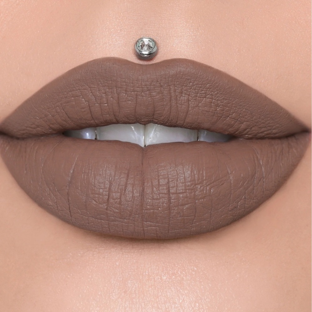 NEW Jeffree Star Cosmetics Velour Liquid Lipstick Tea Bag Brown Nude with Gray